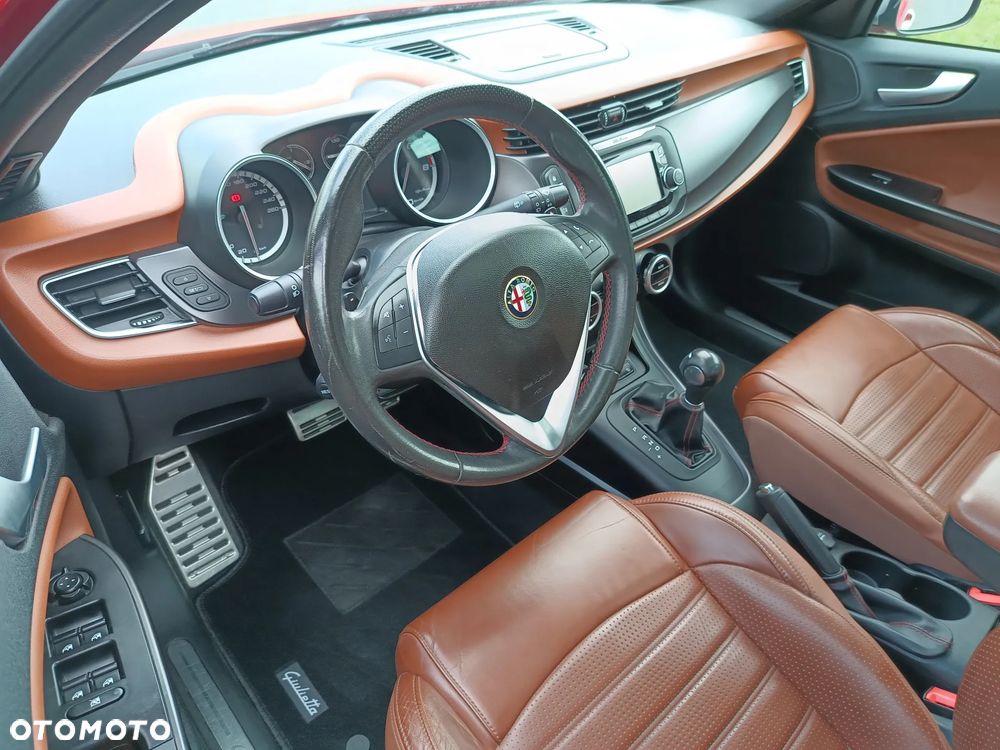 Alfa Romeo Giulietta - 13