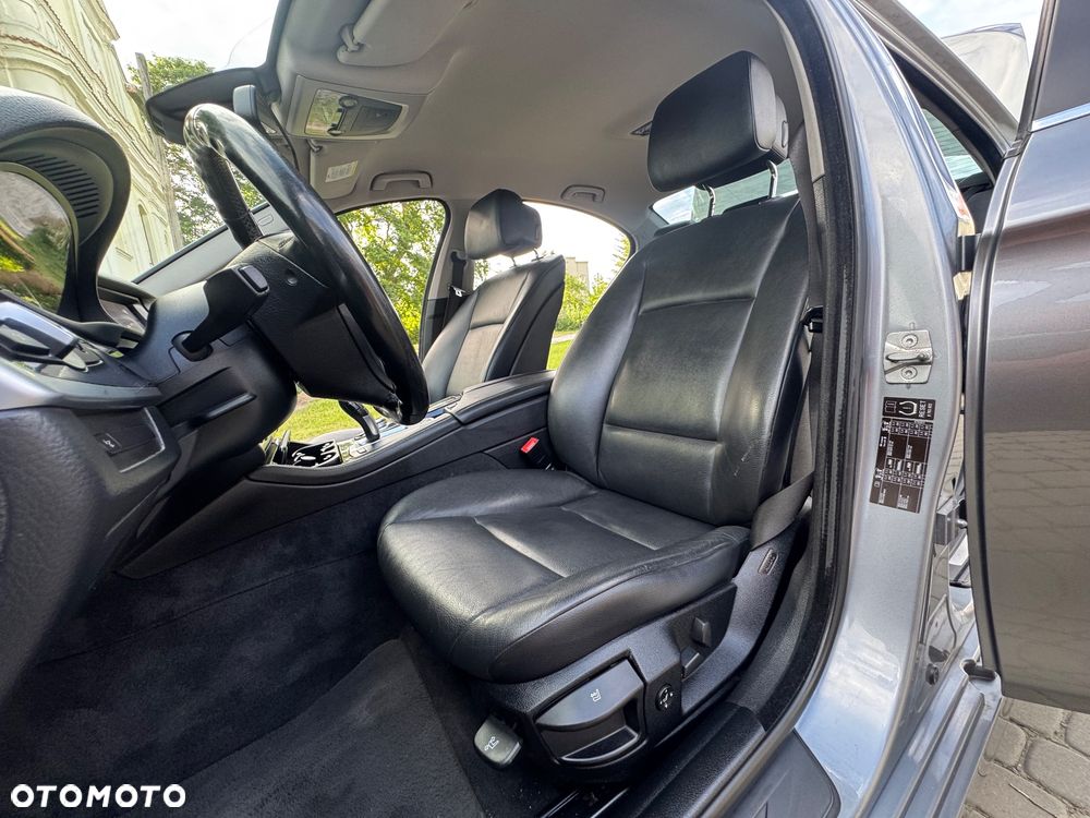 BMW Seria 5 - 31