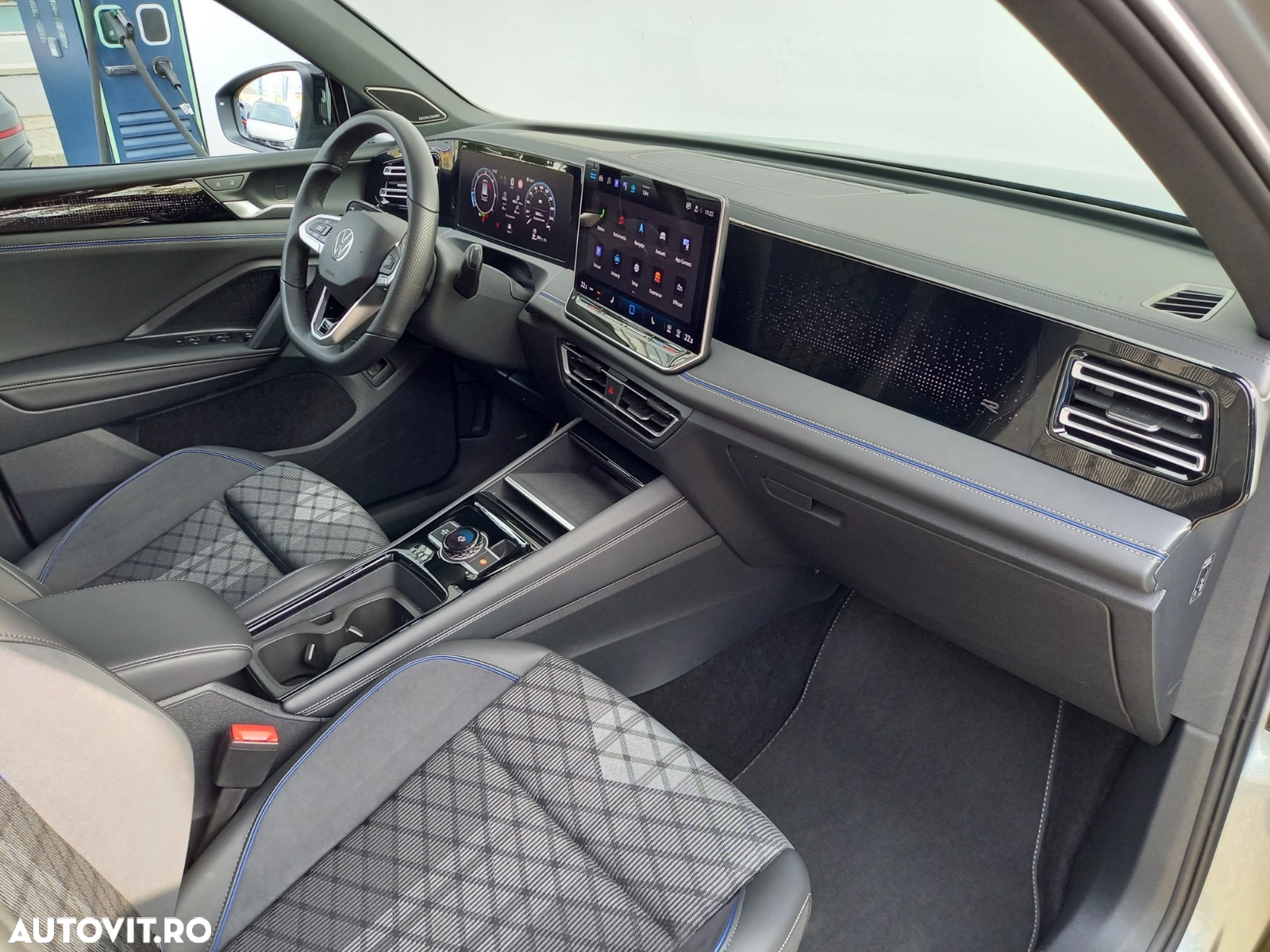 Volkswagen Tiguan 2.0 TDI DSG 4Motion R-Line - 30
