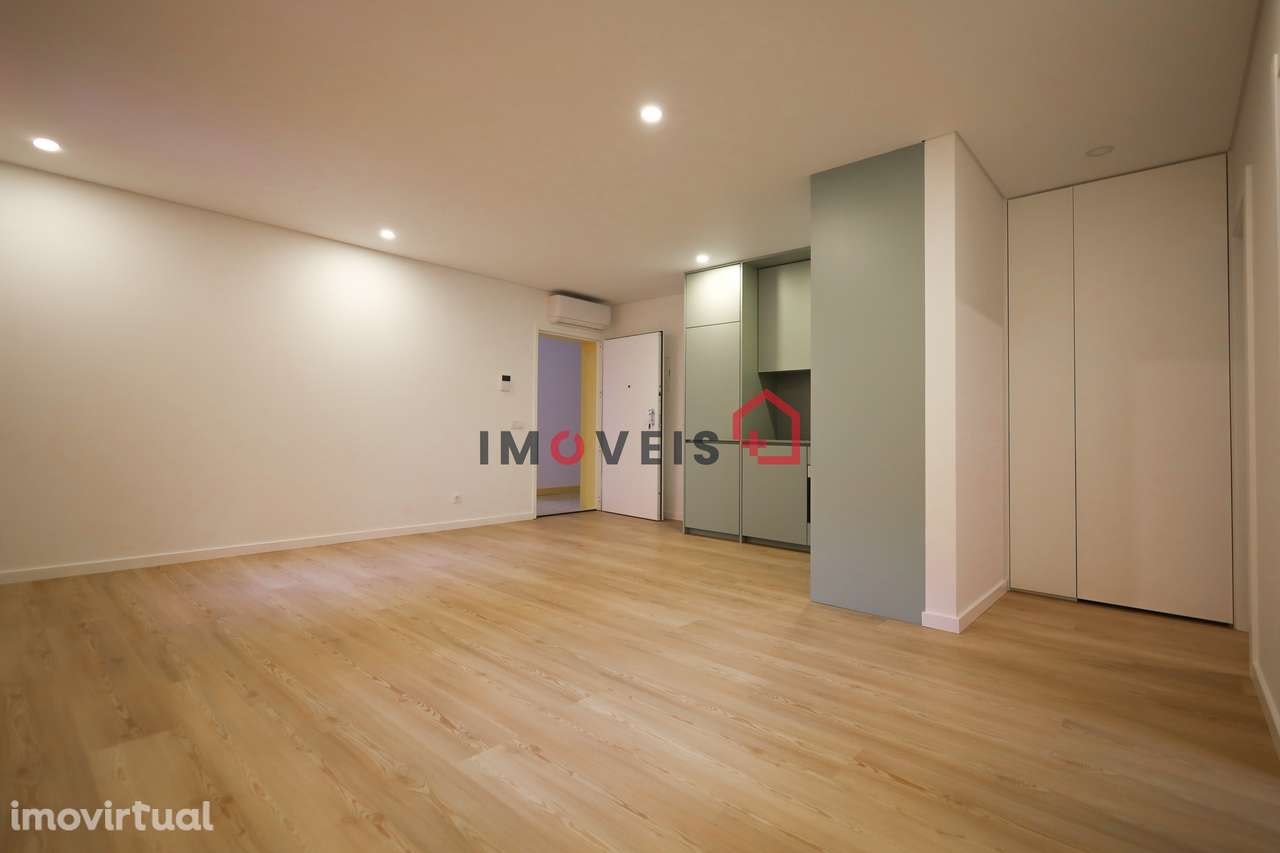 Apartamento T1 Novo - Centro Histórico de Leiria - Grande imagem: 4/6