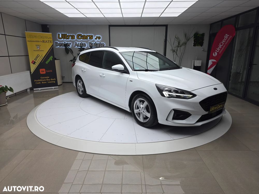 Ford Focus - 8