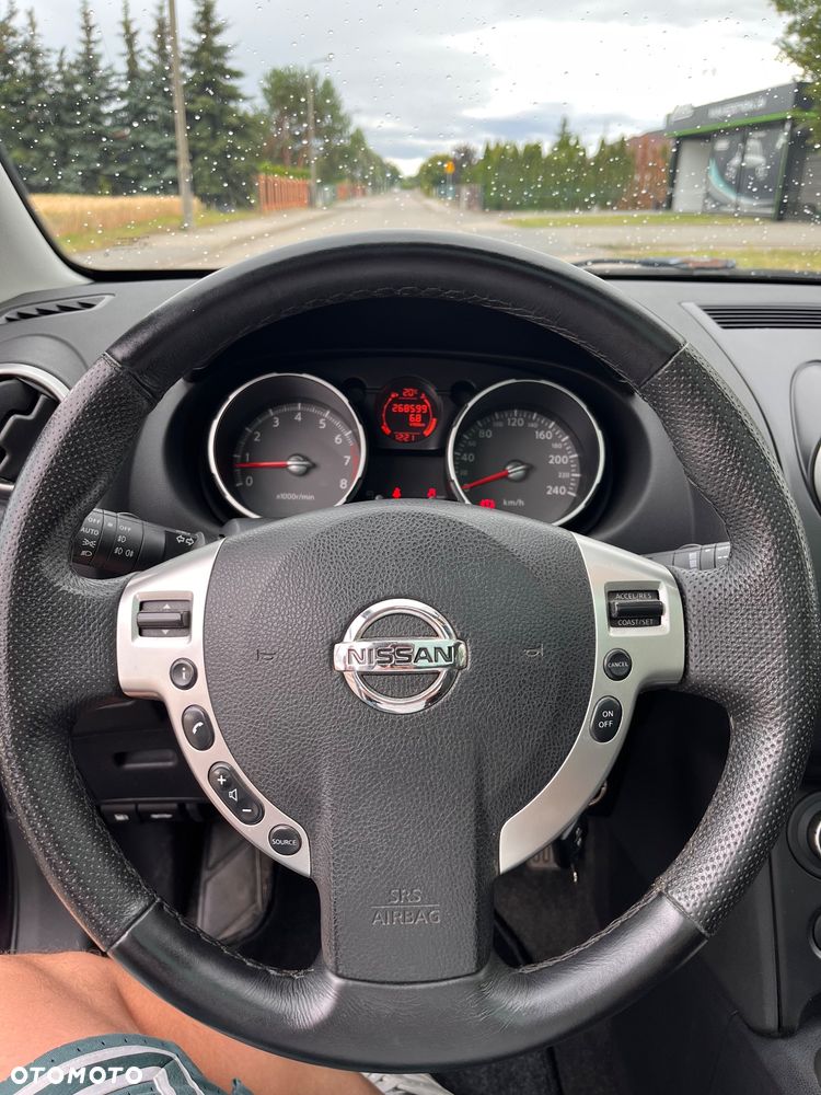 Nissan Qashqai+2 2.0 Acenta - 10