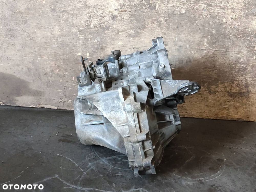 SKRZYNIA BIEGÓW VOLVO 850 I 2.5 TDI - 6