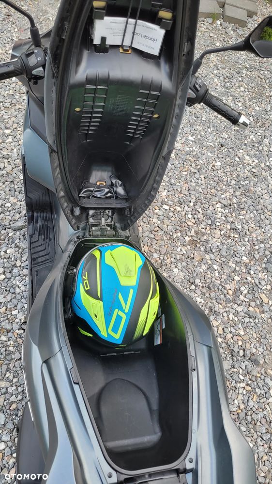 Honda PCX - 8