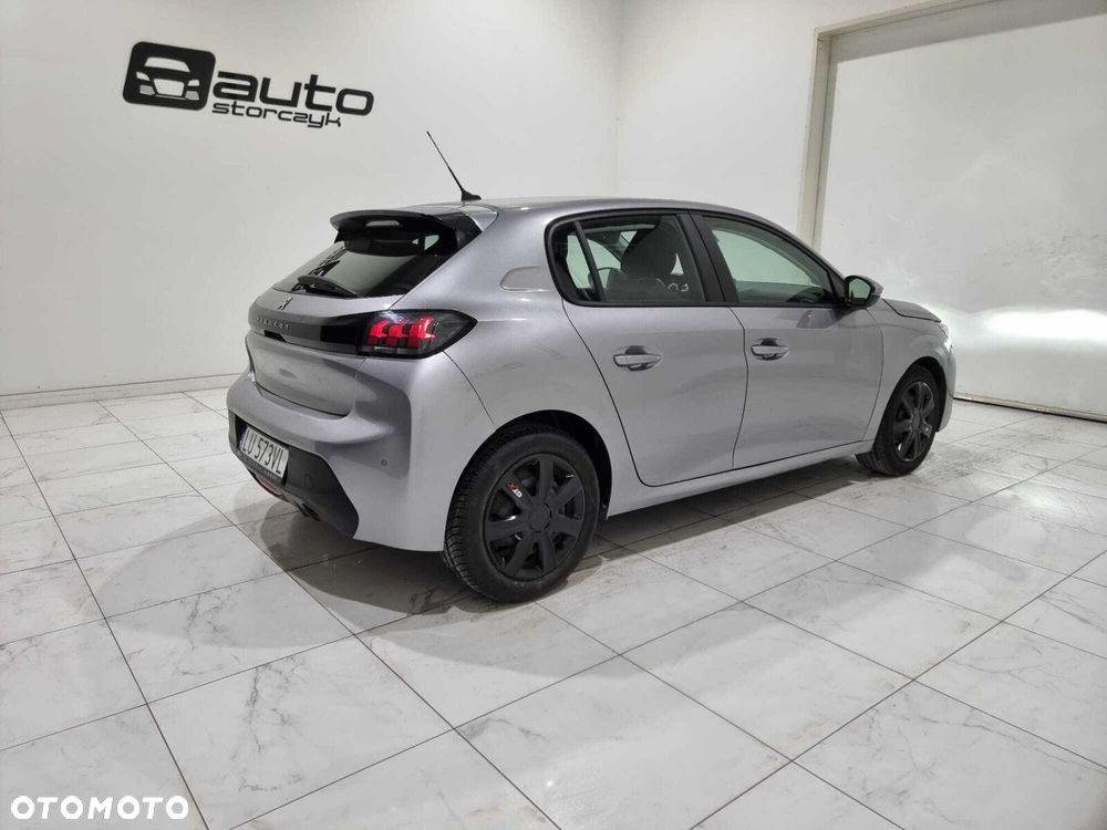 Peugeot 208 - 9