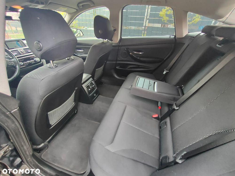 BMW 3GT 320d Advantage - 22