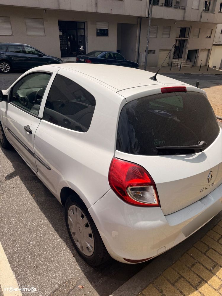 Renault Clio 1.5 dCi Dynamique S - 6