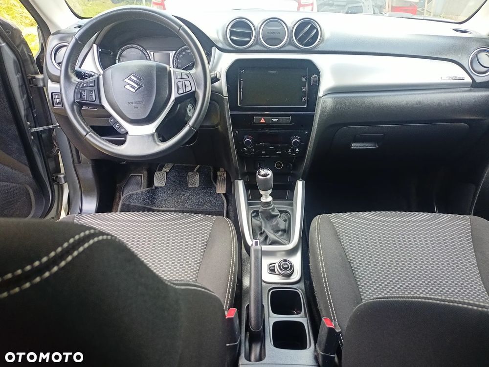 Suzuki Vitara 1.6 DDiS (4x4) Allgrip Comfort - 13