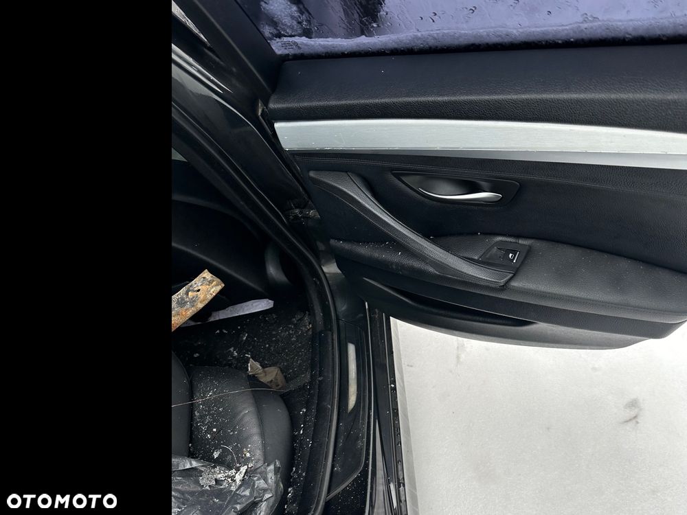 BMW Seria 5 520d - 20