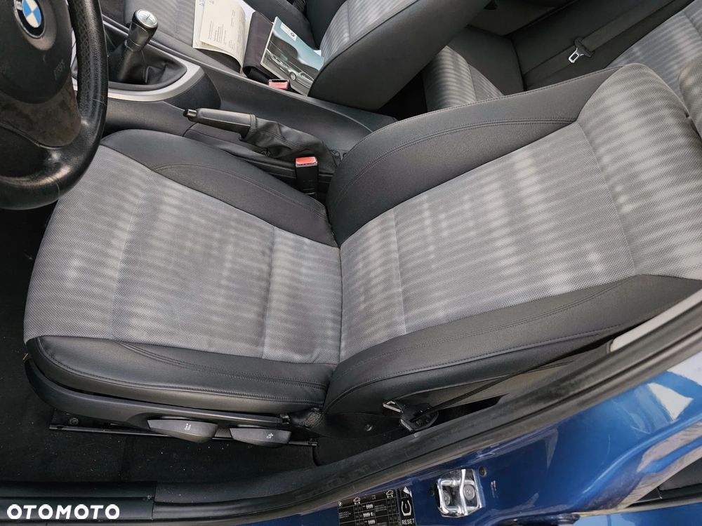 BMW Seria 1 116i - 12