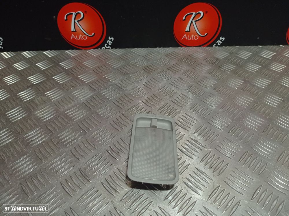 Plafonier Traseiro  Toyota Corolla Verso (_E12_) - 2