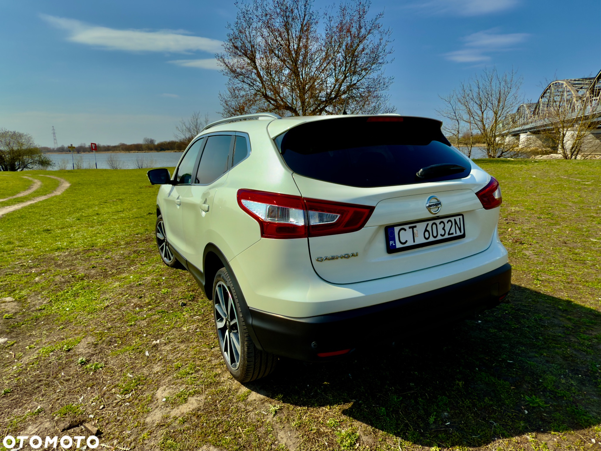 Nissan Qashqai 1.6 DIG-T Tekna - 5