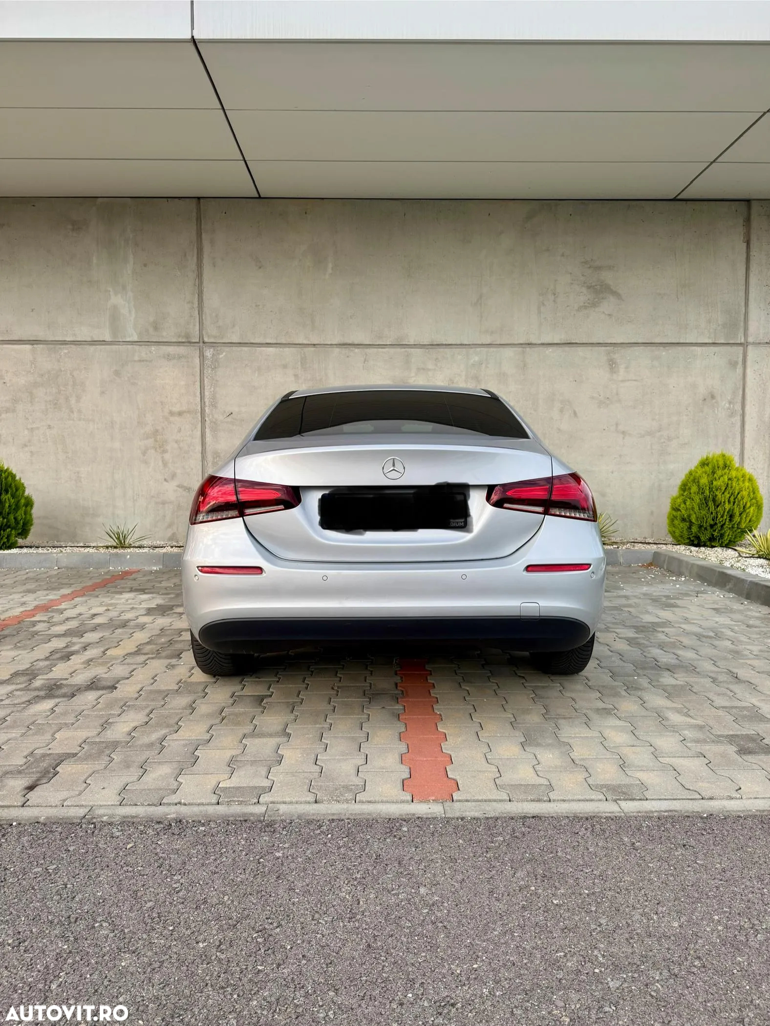 Mercedes-Benz A 180 d 7G-DCT - 5