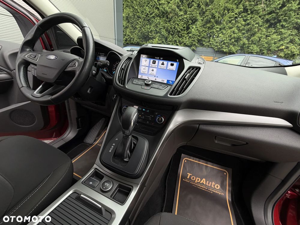 Ford Kuga 2.0 TDCi 2x4 Titanium - 16