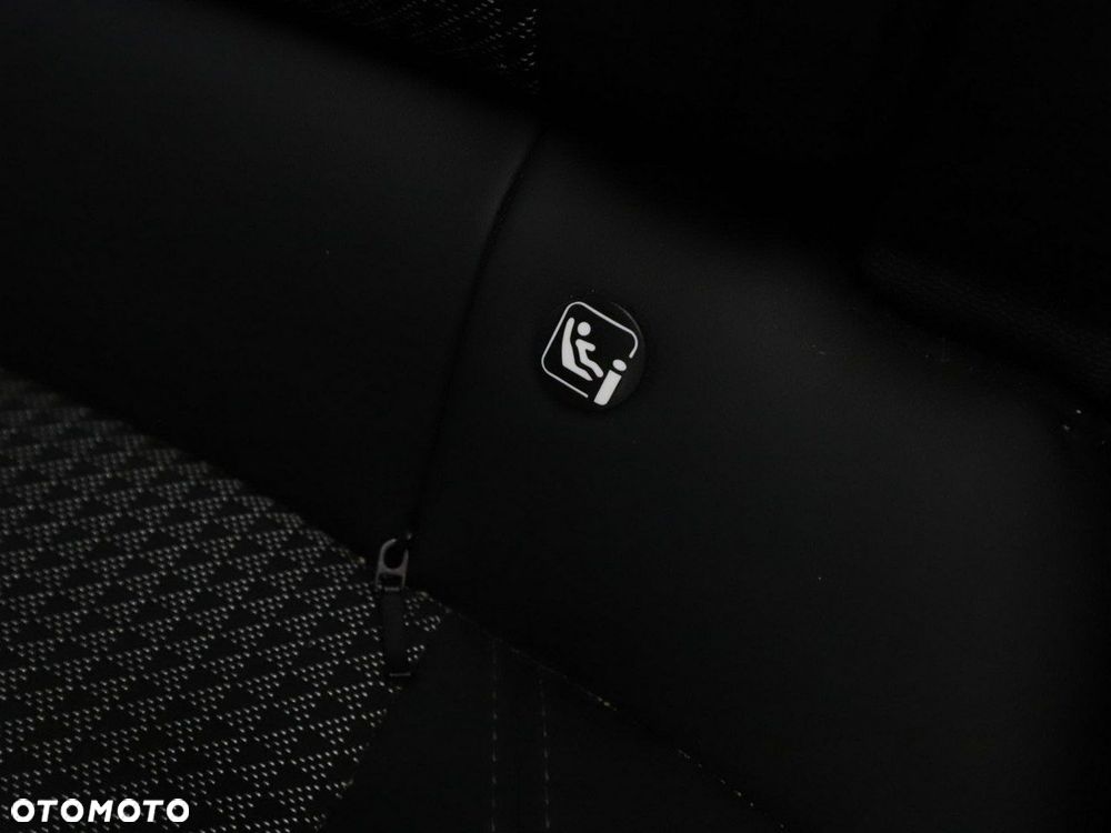 Peugeot 2008 1.2 PureTech GT Line S&S EAT8 - 40