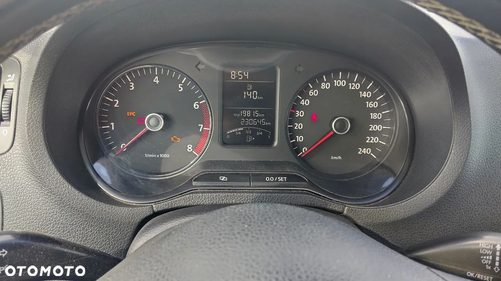 Volkswagen Polo 1.2 Comfortline - 20