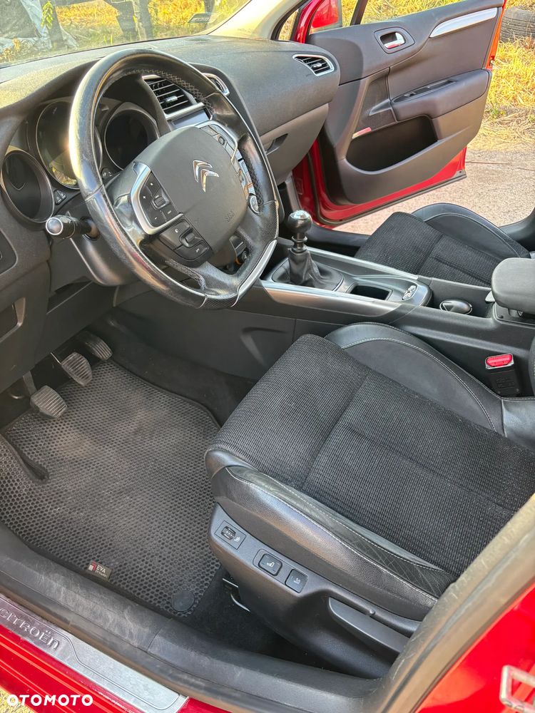 Citroën C4 HDi 150 Exclusive - 18