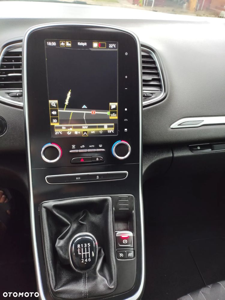 Renault Scenic ENERGY TCe 115 LIMITED - 11