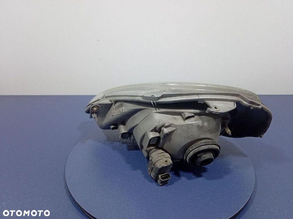 OPEL VIVARO A TRAFIC II  REFLEKTOR PRAWY PRZÓD LAMPA PRZEDNIA EU7700311372 - 2