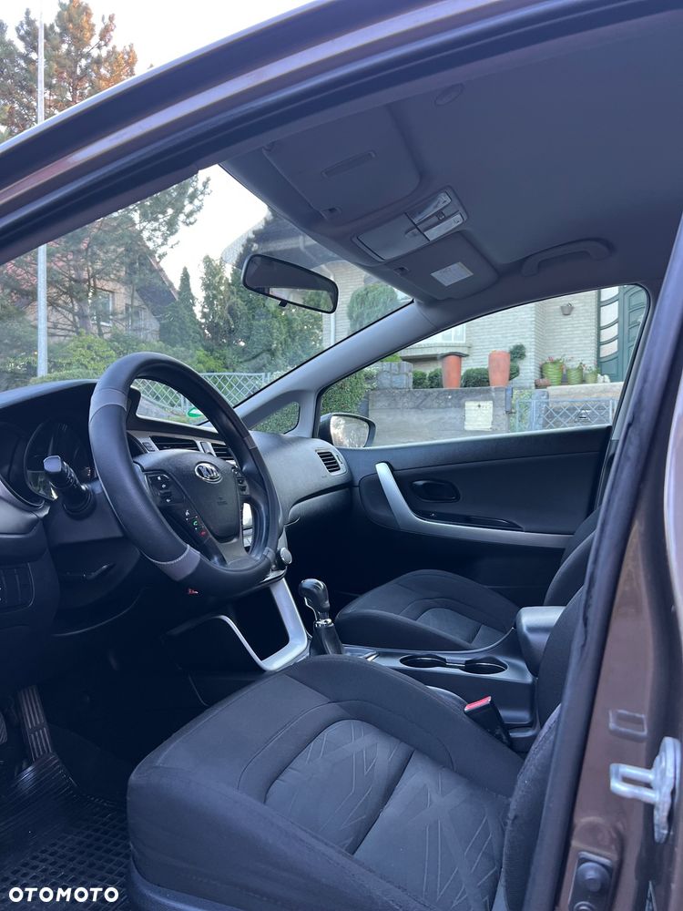 Kia Ceed 1.6 GDI Spirit - 28
