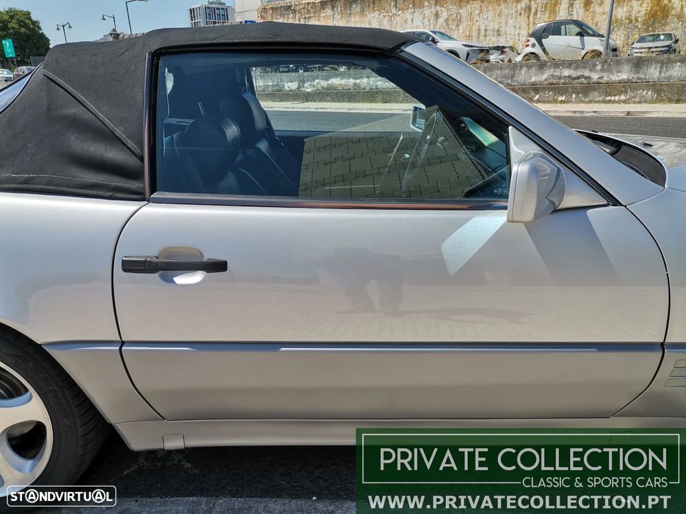 Mercedes-Benz SL 320 Standard - 18
