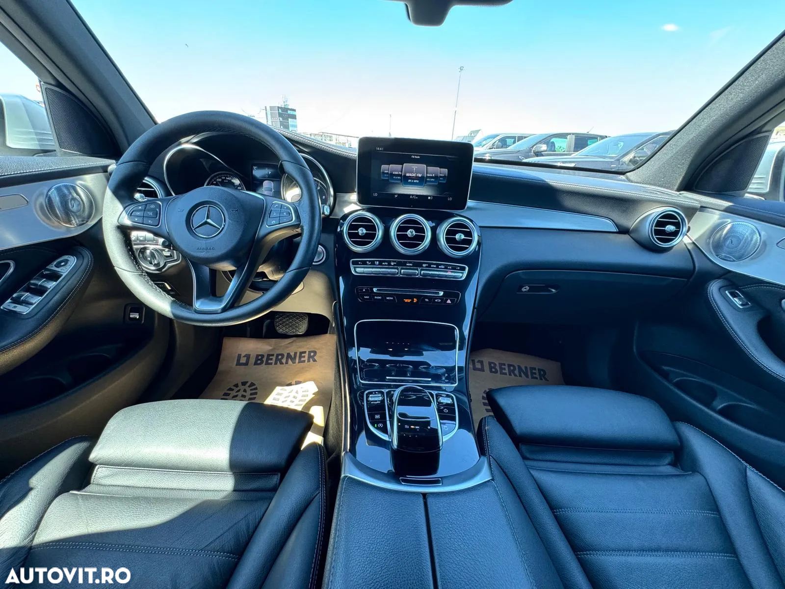 Mercedes-Benz GLC 250 d 4MATIC - 25