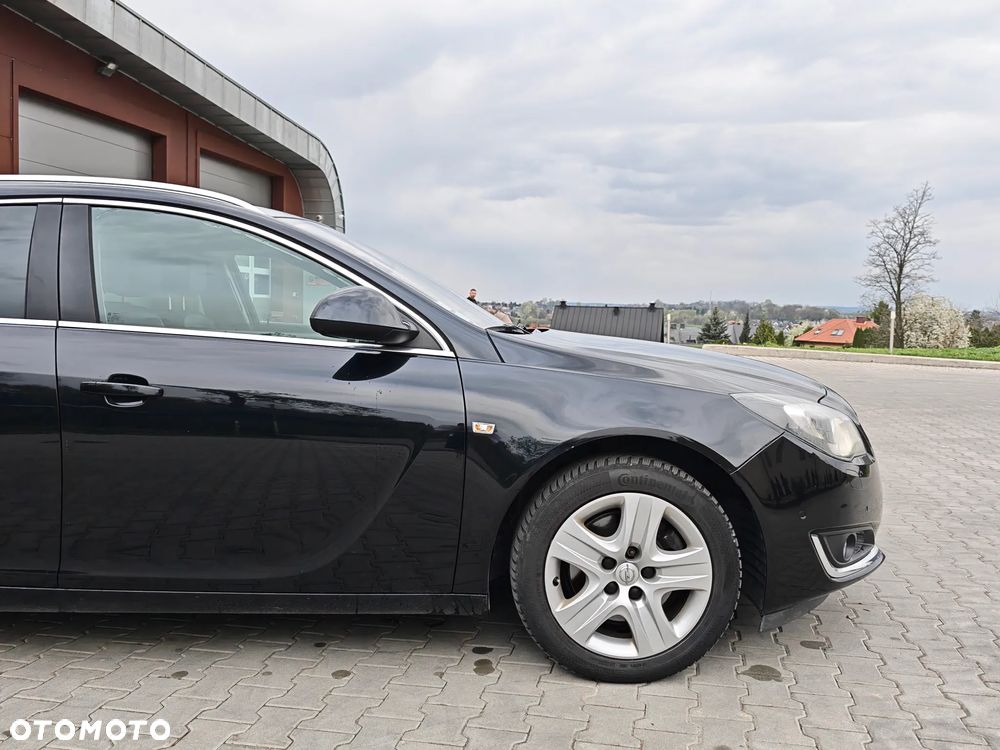Opel Insignia 1.6 SIDI Turbo Touer Innovation - 15