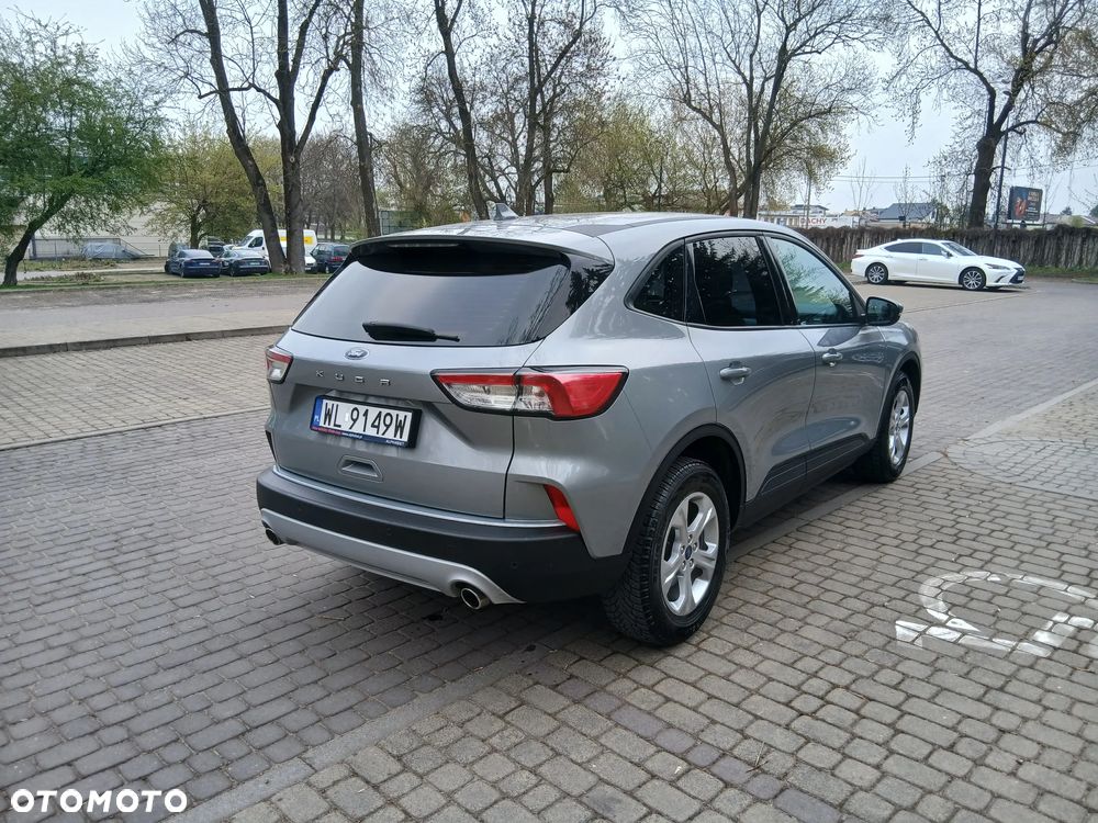 Ford Kuga - 3