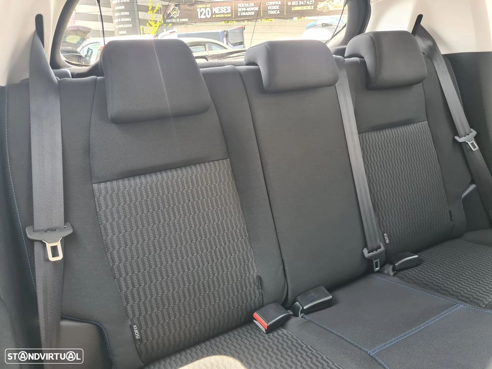 Peugeot 208 1.2 VTi SE Style - 9