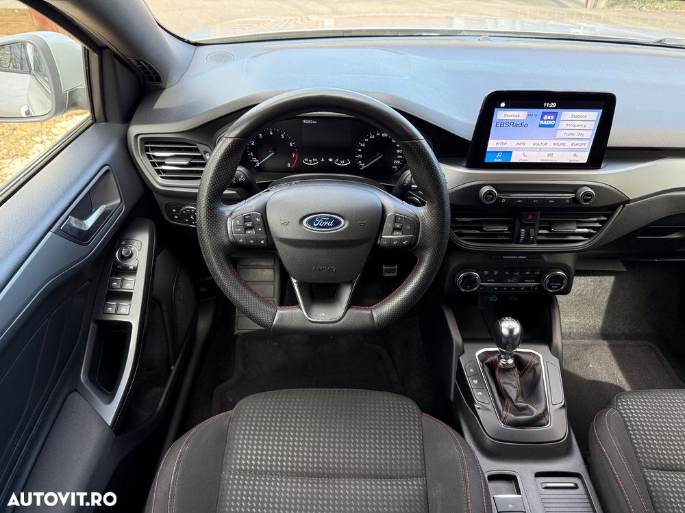 Ford Focus 1.0 EcoBoost Hybrid ST-LINE STYLE - 30