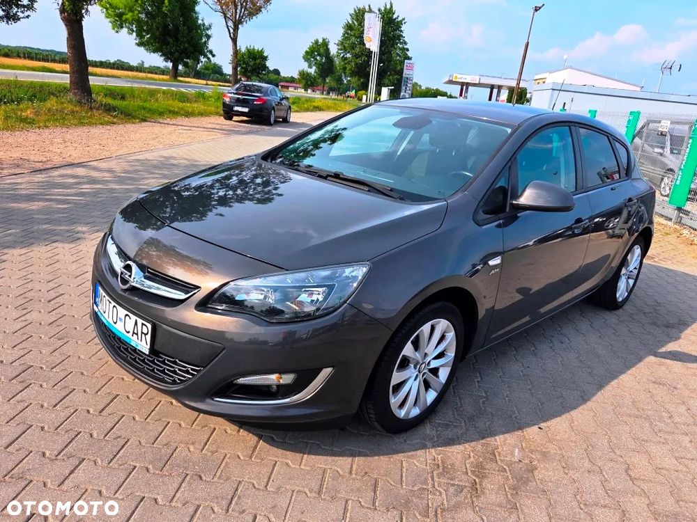 Opel Astra 1.4 Turbo Style - 19