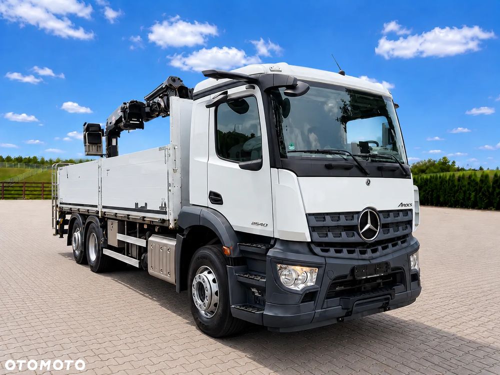 Mercedes-Benz Arocs