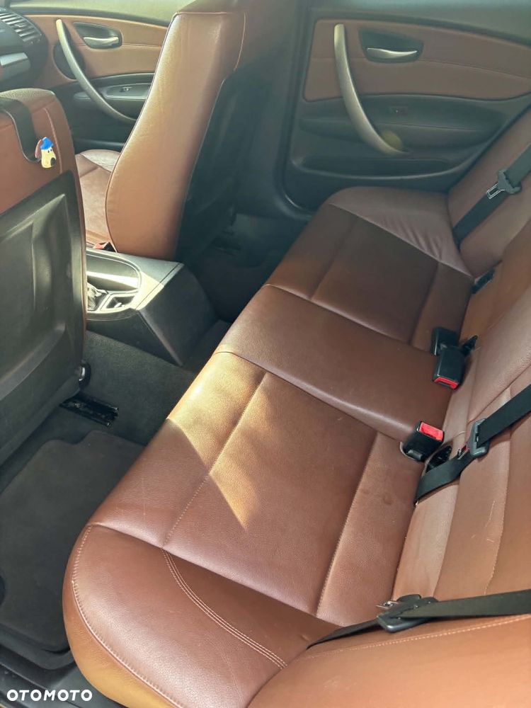 BMW Seria 1 118d - 11