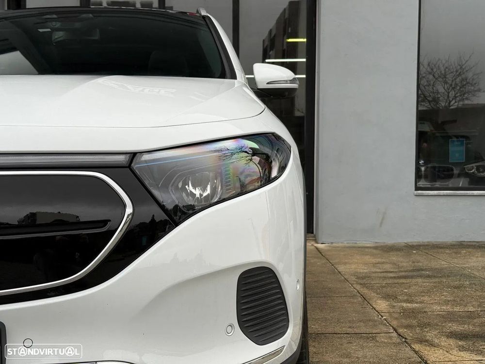 Mercedes-Benz EQA 300 4Matic - 12