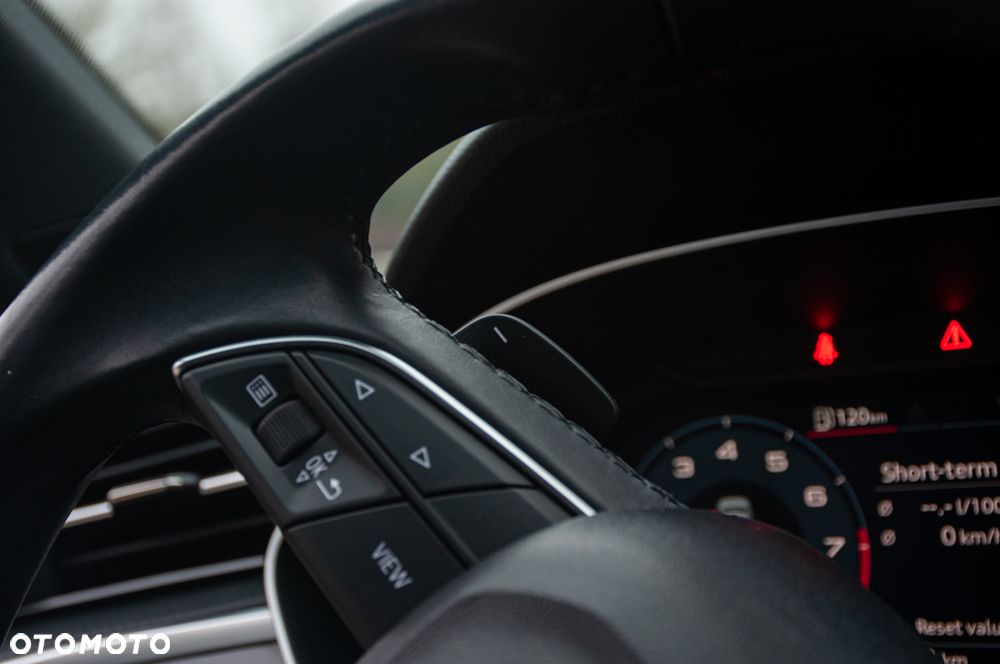 Audi Q3 45 TFSI Quattro S-Line S tronic - 35