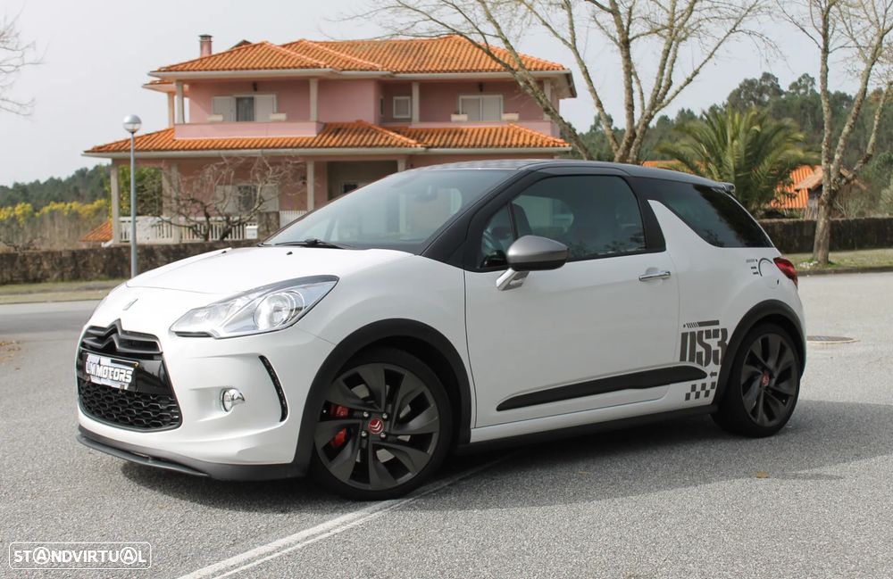 Citroën DS3 1.6 THP Racing - 11