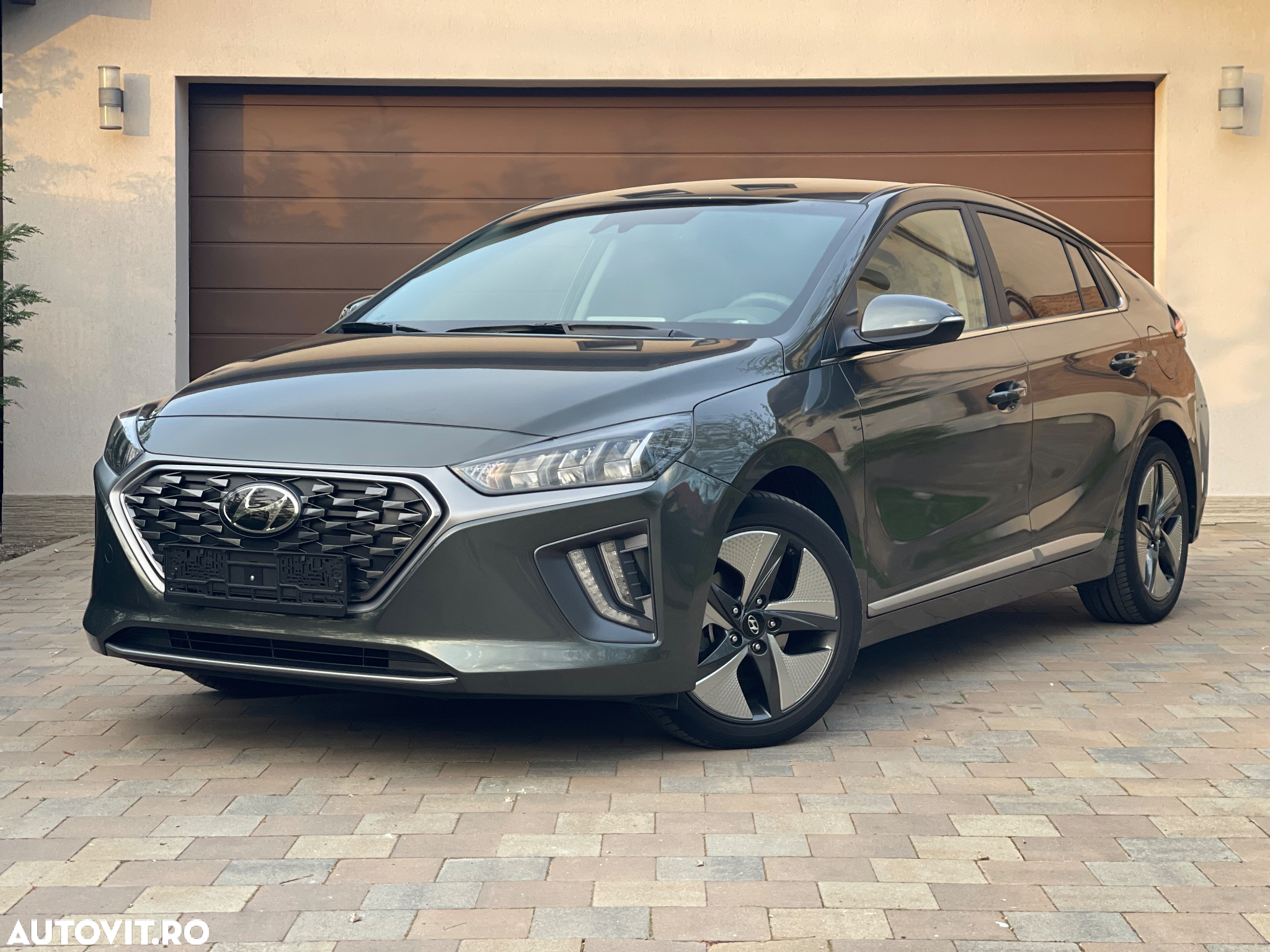 Hyundai IONIQ Hybrid 1.6 GDI Prime - 23
