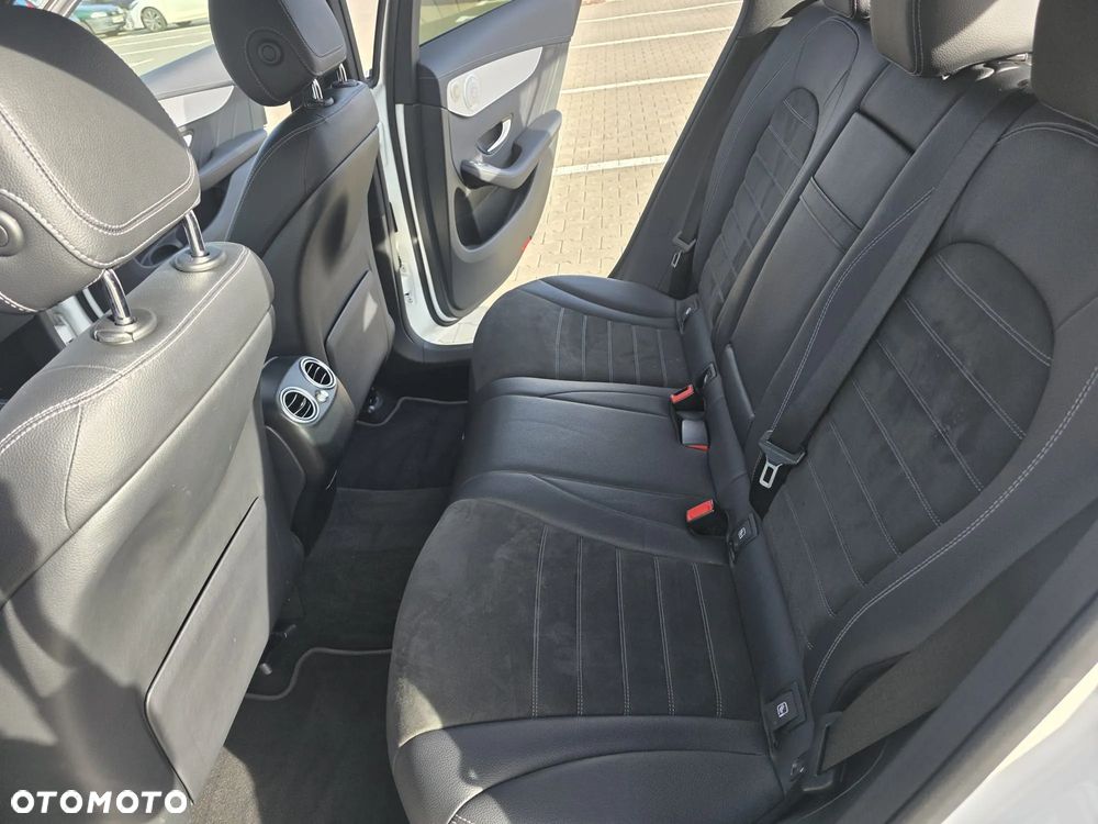 Mercedes-Benz GLC 200 4-Matic - 22