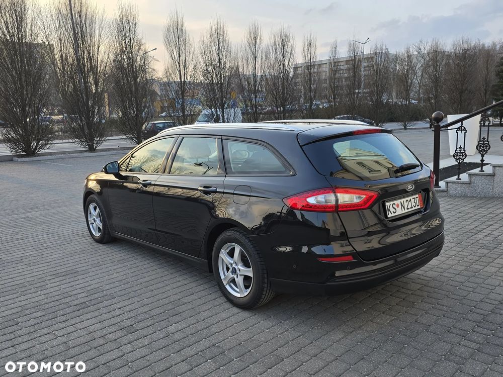 Ford Mondeo SW - 26