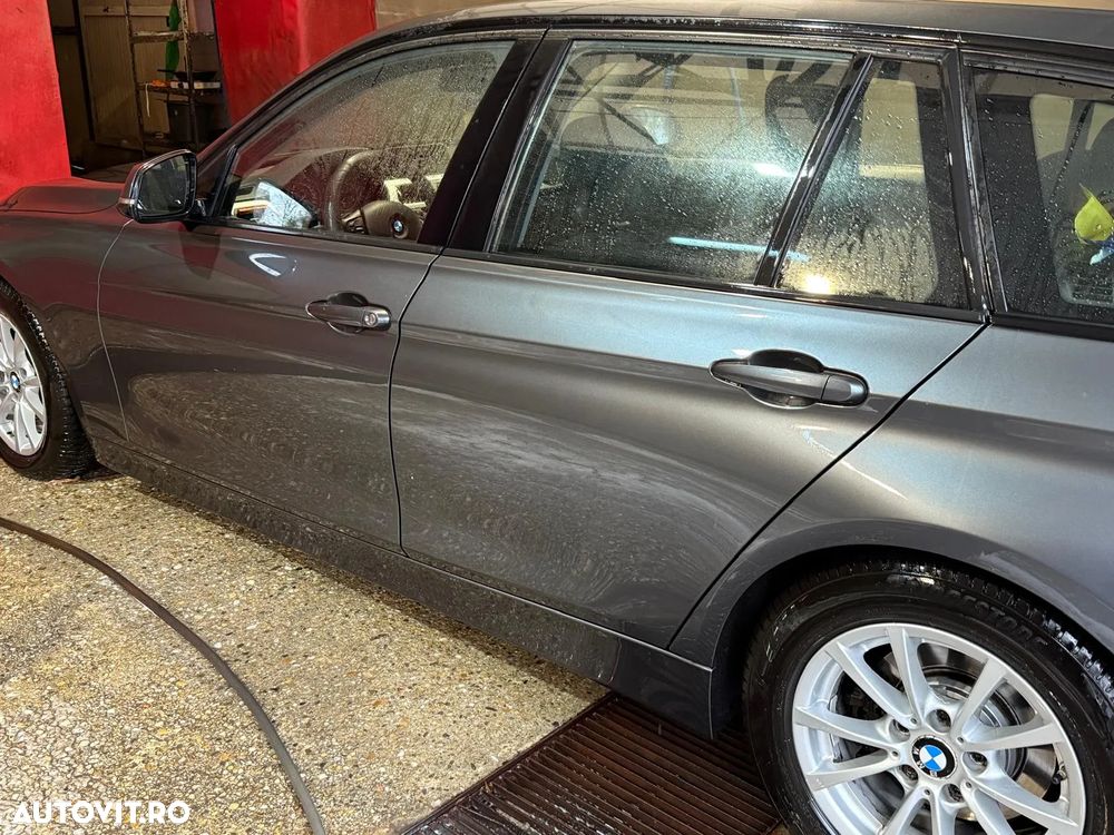 BMW Seria 3 320d EfficientDynamics Edition - 8