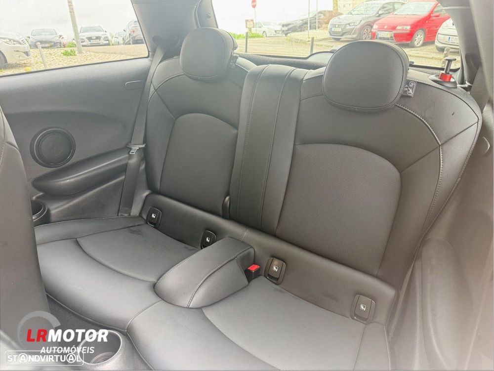 MINI 3 Portas One Sport Edition - 6