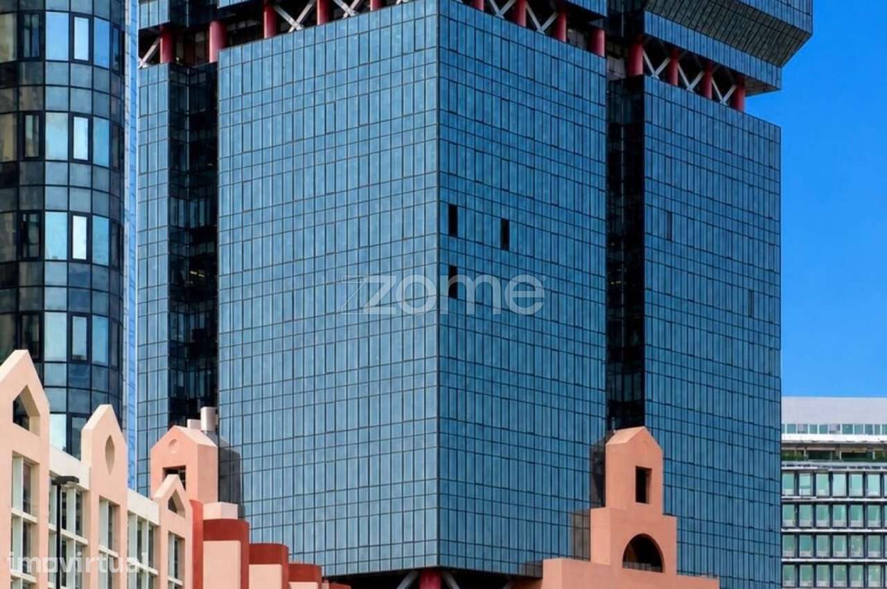 Apartamento T3 de Excelência - Torres das Amoreiras - Lisboa - Grande imagem: 2/22