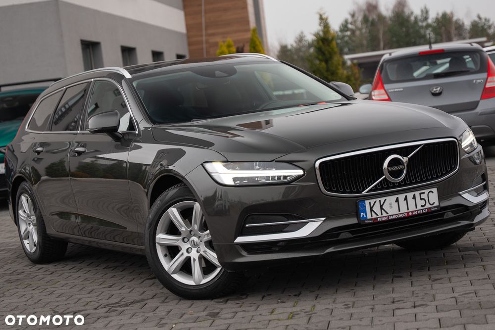 Volvo V90 D3 Geartronic Momentum Pro - 4