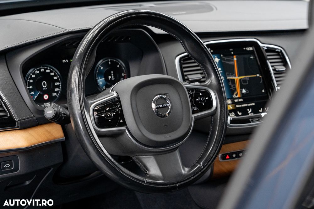 Volvo XC 90 B5 MHEV AWD 7 locuri Momentum Pro - 32