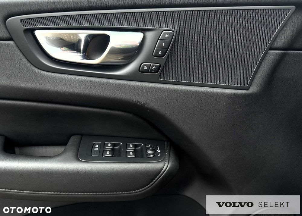 Volvo XC 60 - 24