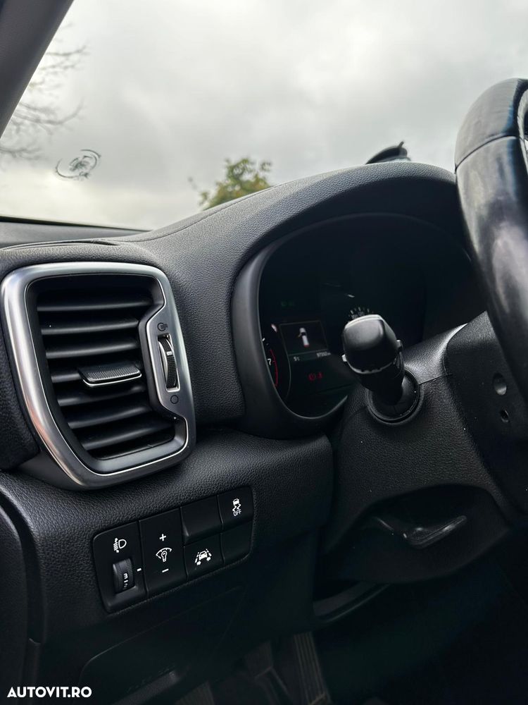 Kia Sportage 1.6 GDI 6MT 4x2 Style - 15