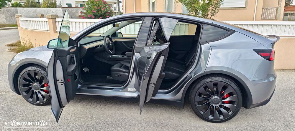 Tesla Model Y Performance Tração Integral - 4