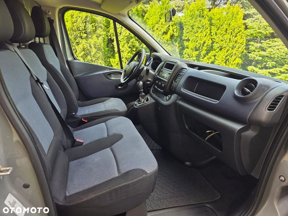 Opel Vivaro - 20