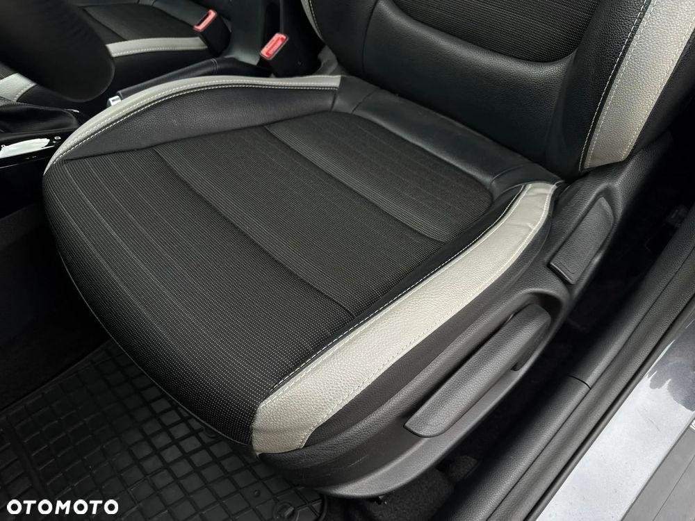 Kia Stonic 1.0 T-GDI MHEV GT Line DCT - 12