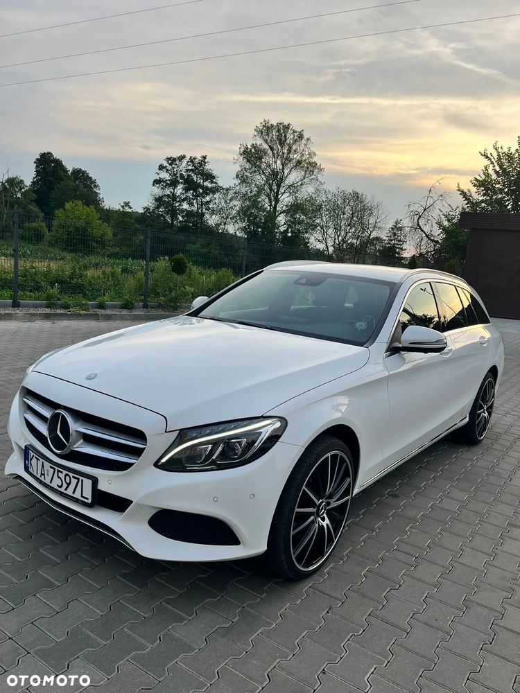 Mercedes-Benz Klasa C 250 d 4-Matic 9G-TRONIC - 3